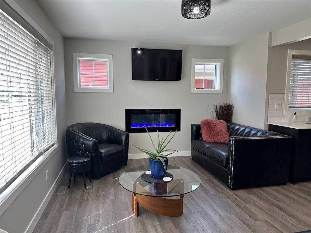 111 Golden Crescent, Red Deer, AB