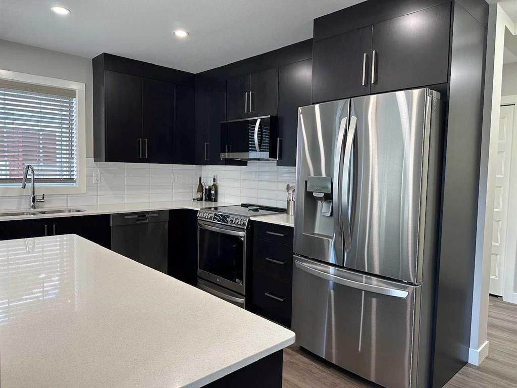 111 Golden Crescent, Red Deer, AB