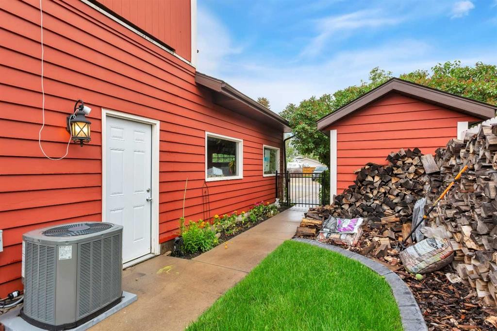 69 Mccullough Crescent, Red Deer, AB