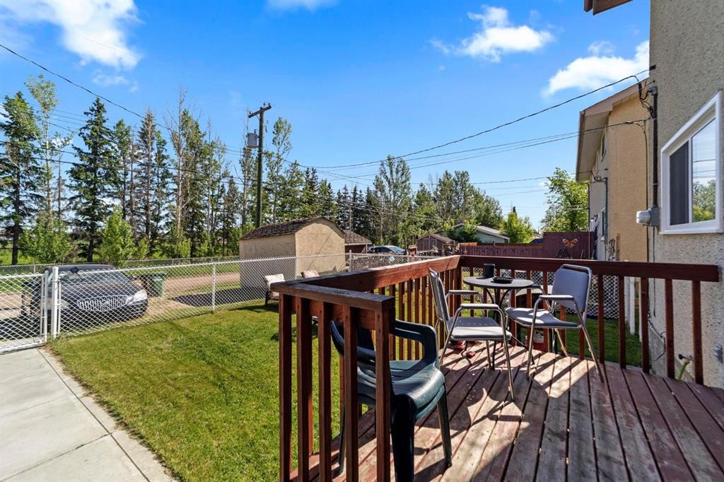 6404A 45 Avenue, Camrose, AB