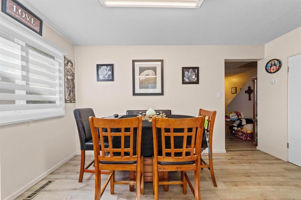 6404A 45 Avenue, Camrose, AB