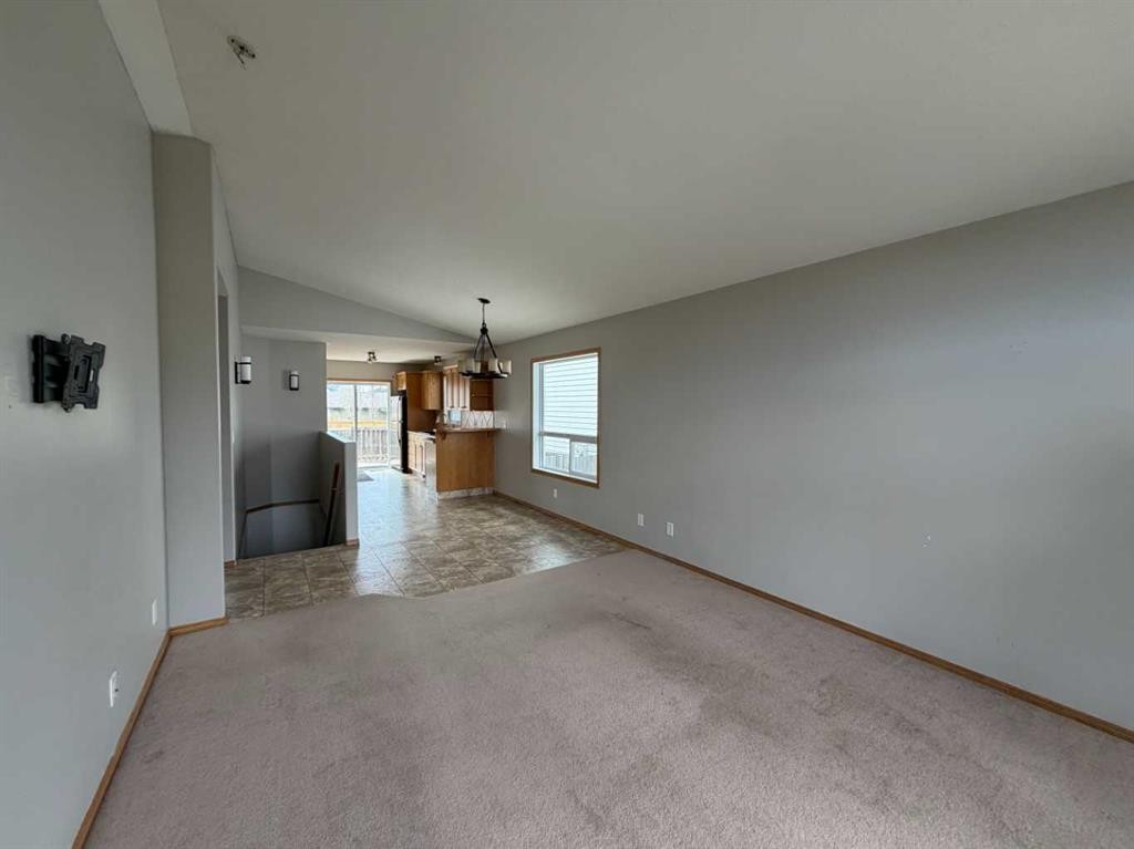 157 Oswald Close, Red Deer, AB