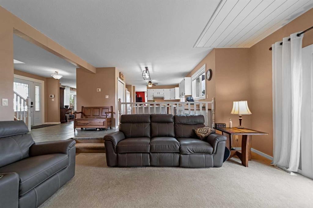106 Martin Avenue, Bittern Lake, AB
