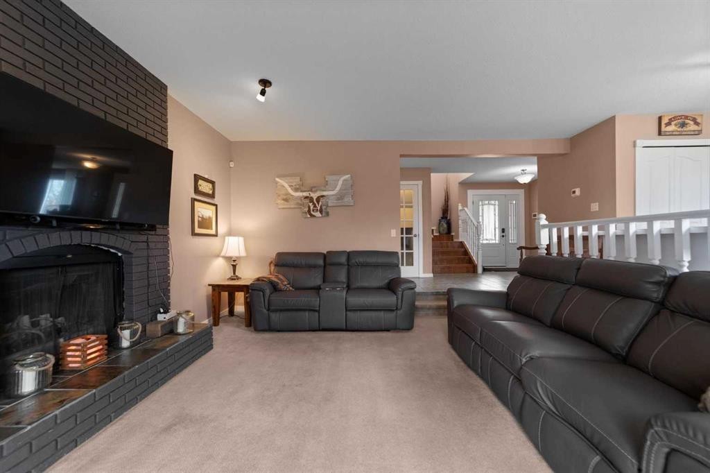 106 Martin Avenue, Bittern Lake, AB