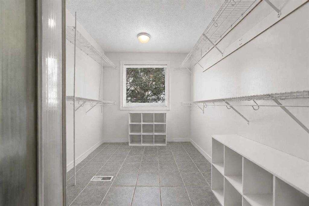 106 Martin Avenue, Bittern Lake, AB