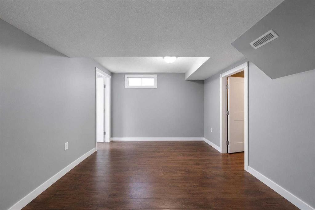 106 Martin Avenue, Bittern Lake, AB