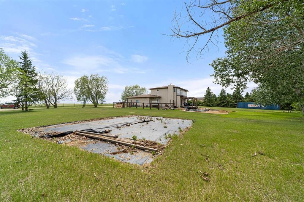 106 Martin Avenue, Bittern Lake, AB
