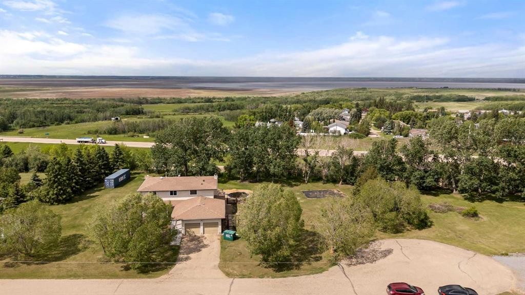 106 Martin Avenue, Bittern Lake, AB