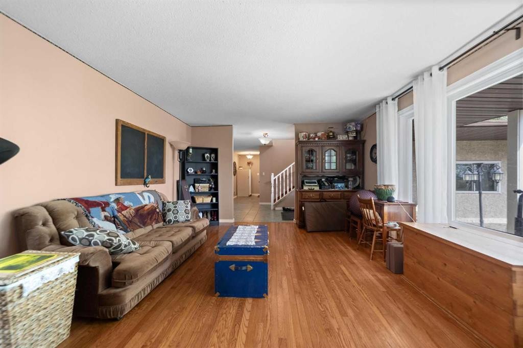 106 Martin Avenue, Bittern Lake, AB
