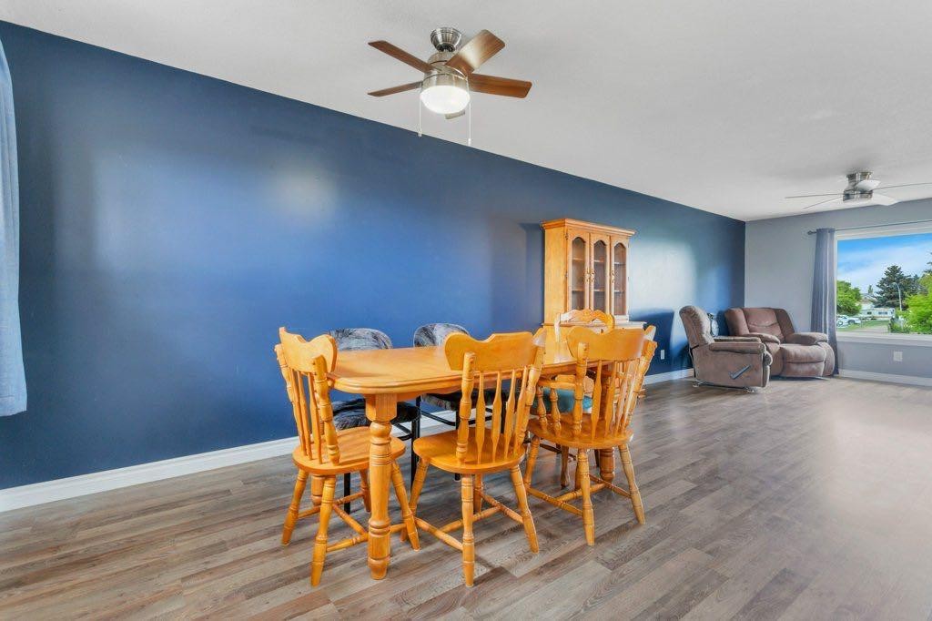 4917 Wocmacks Road, Blackfalds, AB