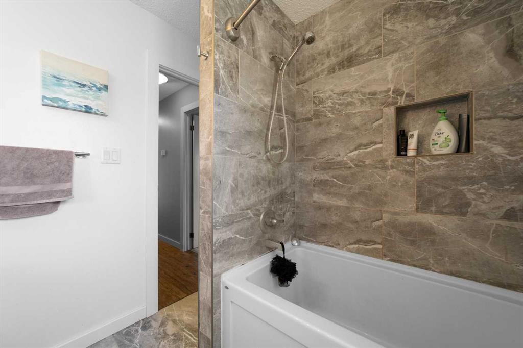 44402 Range Road 125, Rural Flagstaff County, AB - Indoor Photo Showing Bathroom