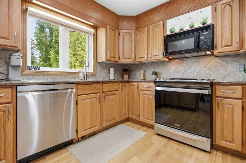 92 Mccullough Crescent, Red Deer, AB