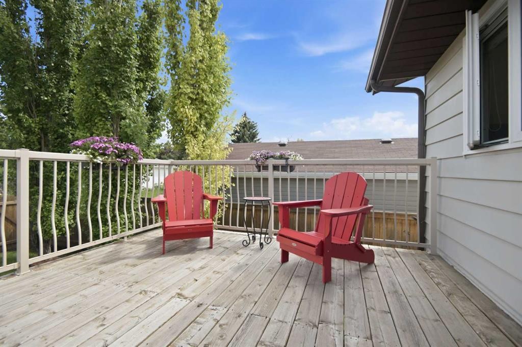 92 Mccullough Crescent, Red Deer, AB