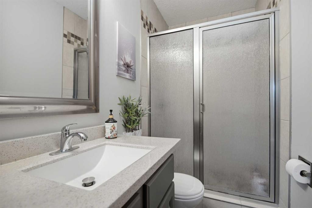 92 Mccullough Crescent, Red Deer, AB