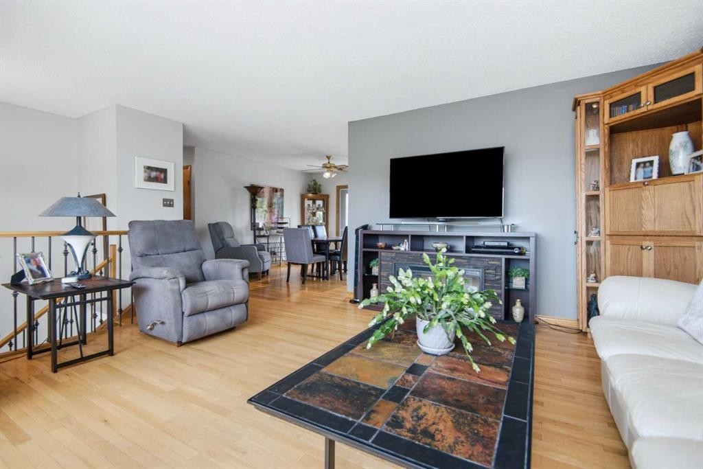 92 Mccullough Crescent, Red Deer, AB