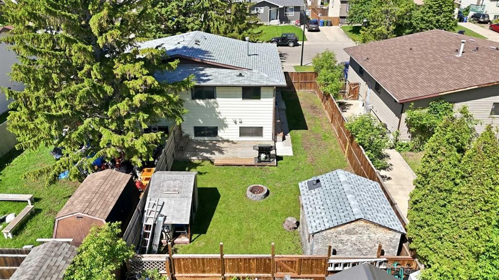 9 Griffiths Avenue, Red Deer, AB