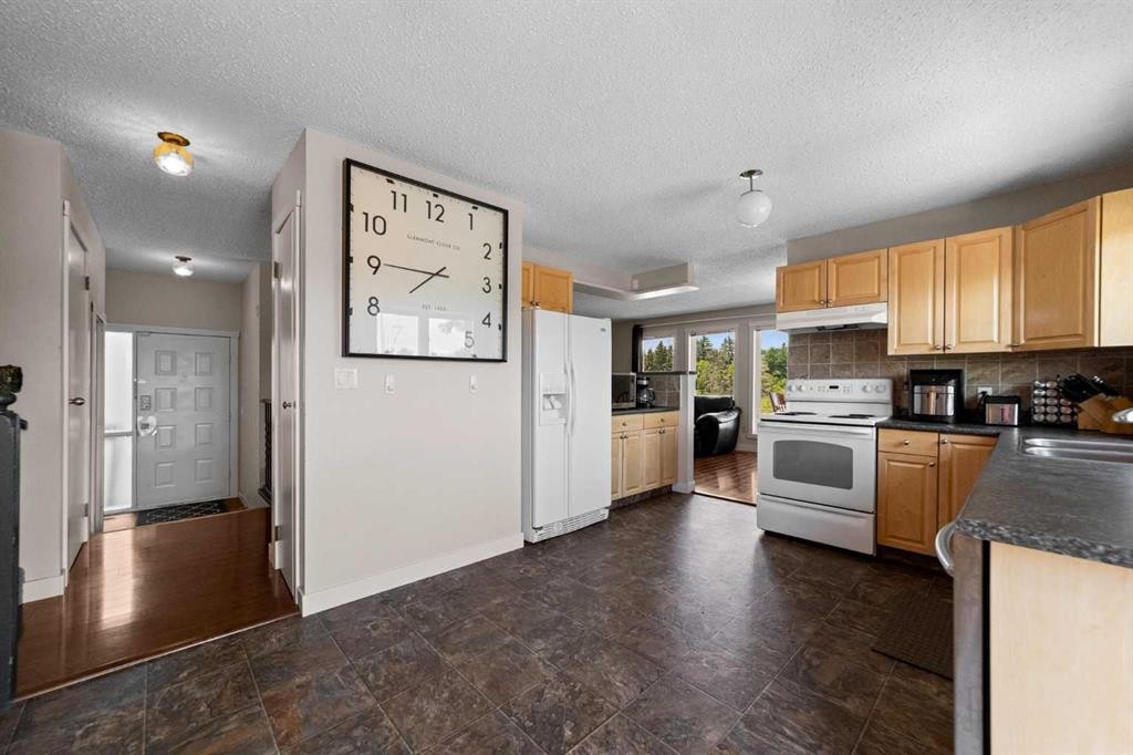 5407 48 Avenue, Killam, AB