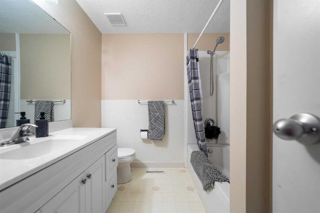 5407 48 Avenue, Killam, AB