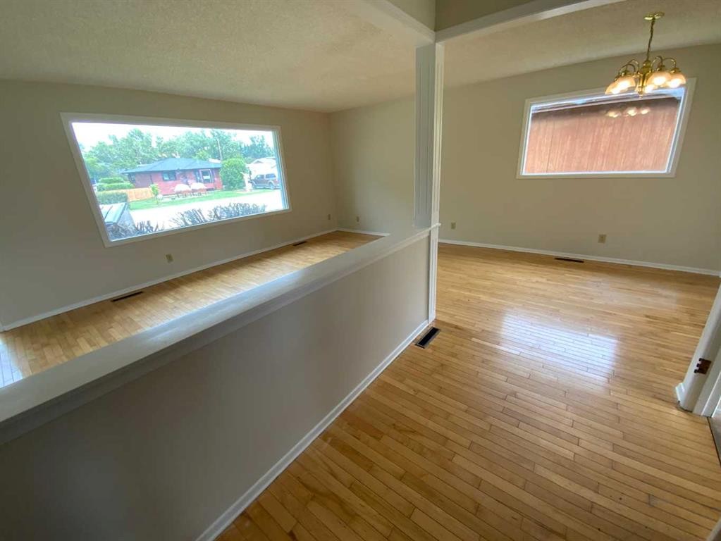 521 4 Street Se, Three Hills, AB