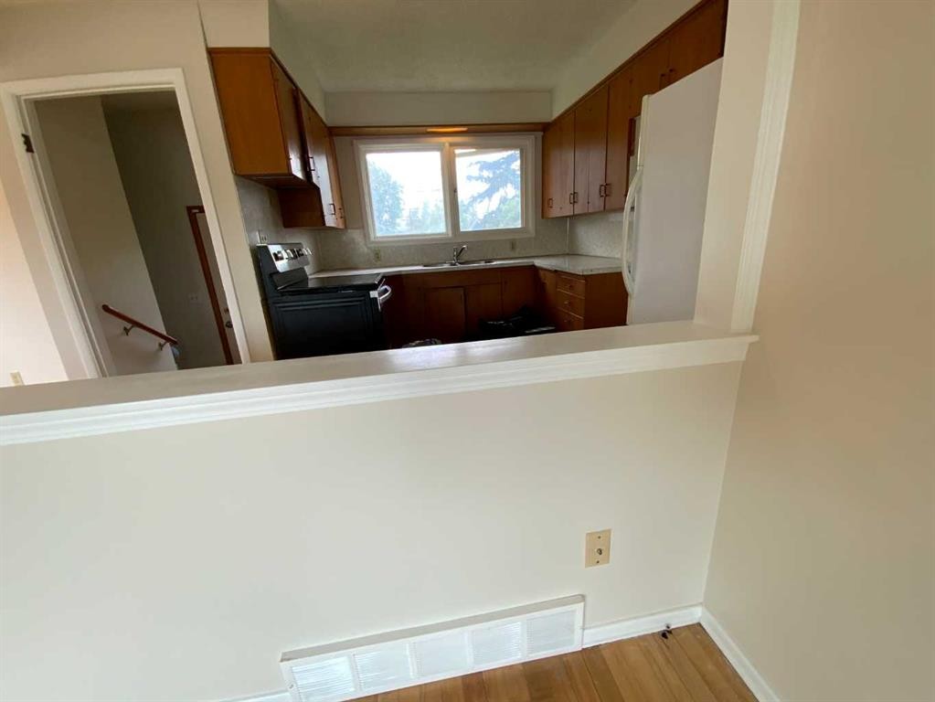 521 4 Street Se, Three Hills, AB
