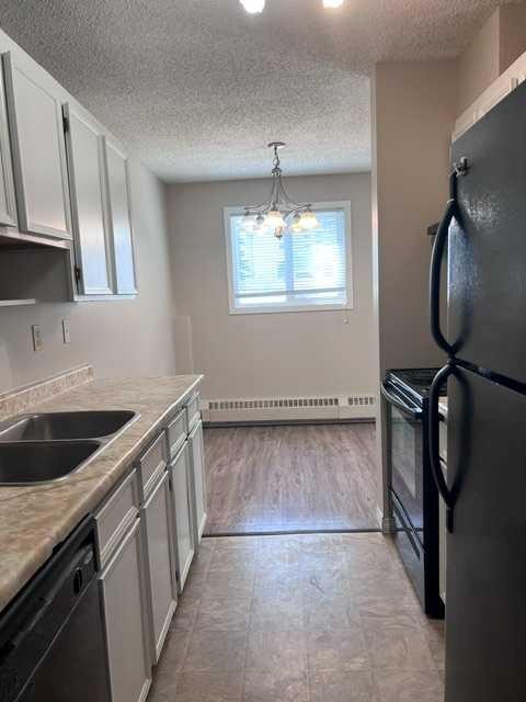 107-49 Bennett, Red Deer, AB