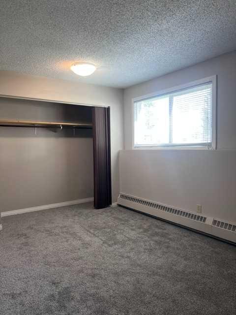 107-49 Bennett, Red Deer, AB