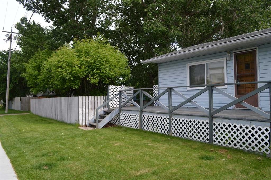 5259 51 Street, Lacombe, AB