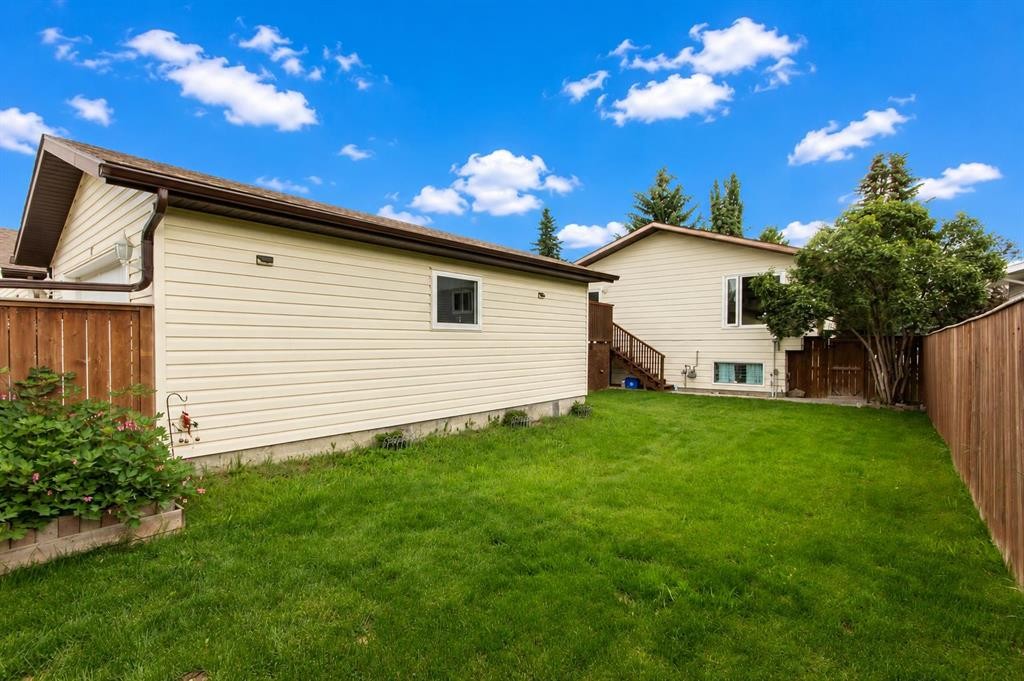 37 Rupert Crescent, Red Deer, AB