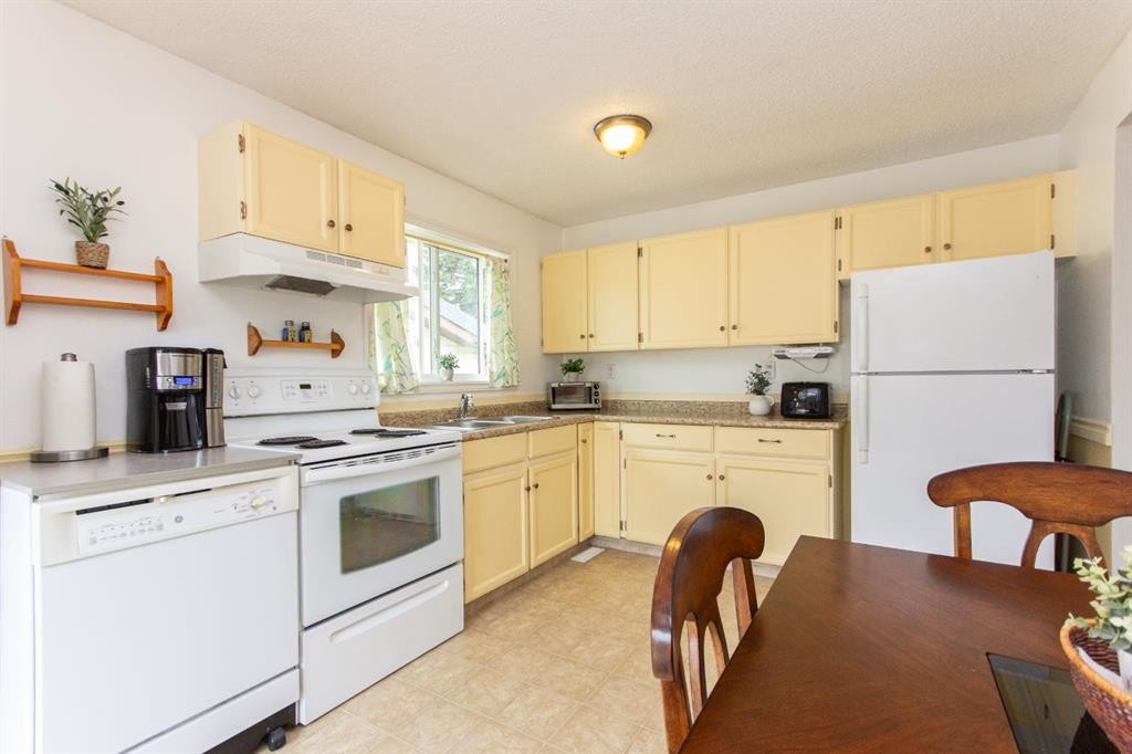 37 Rupert Crescent, Red Deer, AB