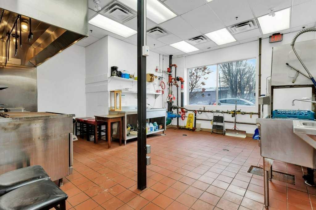 5114 48 Street, Red Deer, AB