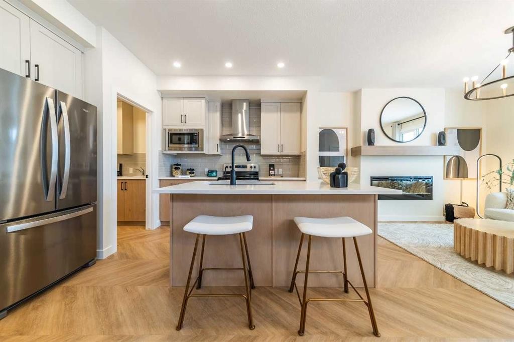 79 Lewiston Park Ne, Calgary, AB - Indoor Photo Showing Kitchen With Stainless Steel Kitchen With Upgraded Kitchen