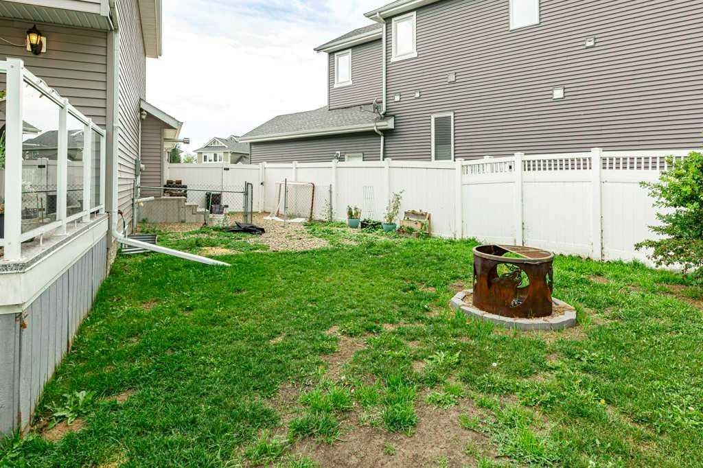 9 Henner'S Outlook, Lacombe, AB - Outdoor