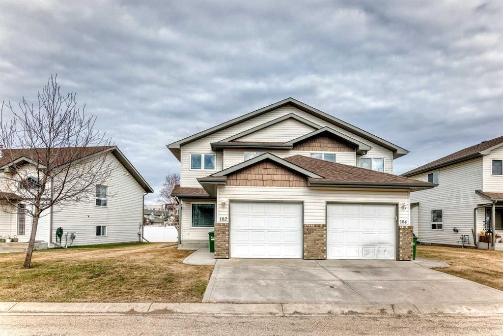 102-6220 Orr Drive, Red Deer, AB - Outdoor With Facade