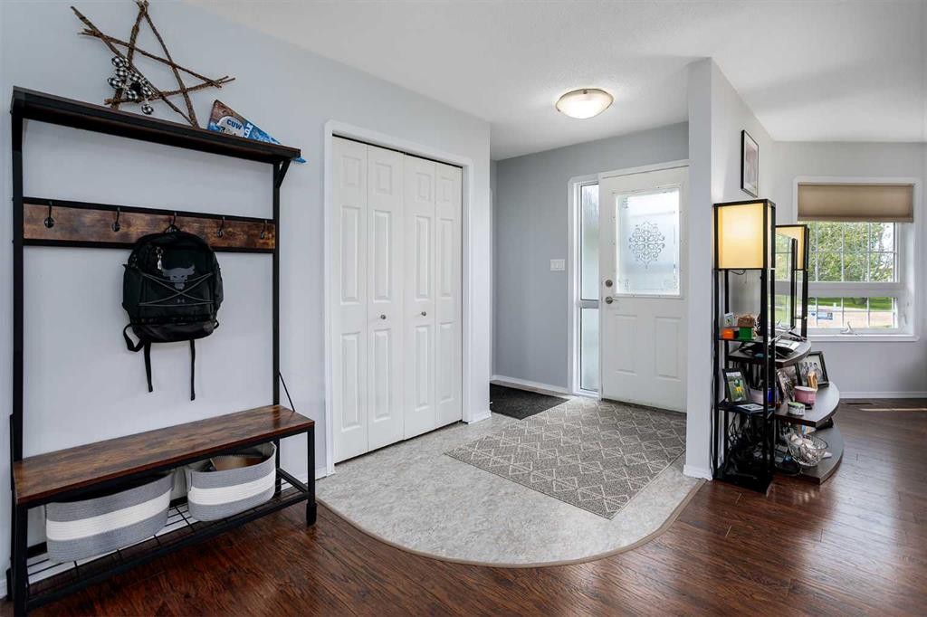 108 Martin Avenue, Bittern Lake, AB