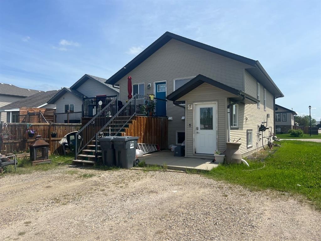 660 Red Oak Close, Rural Red Deer County, AB - Outdoor