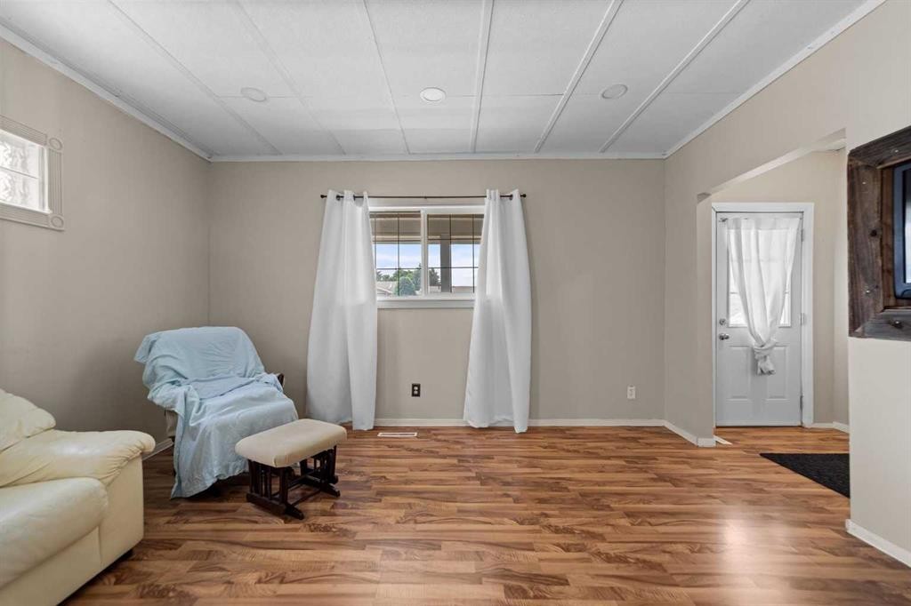 4925 54 Street, Killam, AB