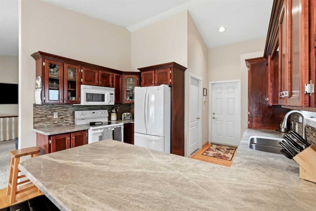19 Excell Street, Red Deer, AB