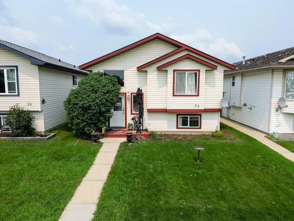 28 Hunter Road, Sylvan Lake, AB