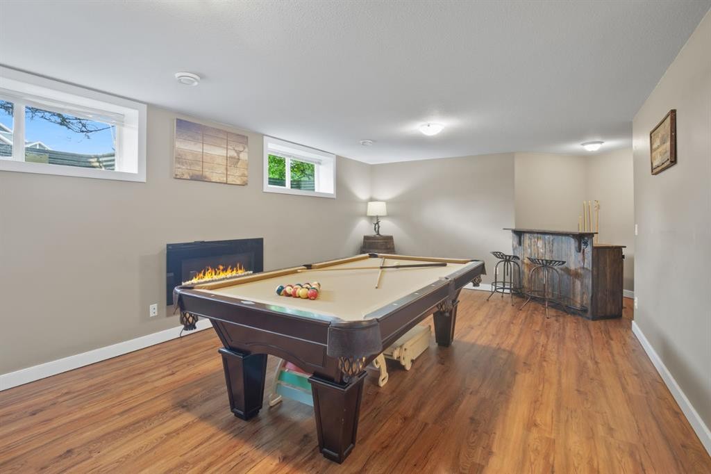 44 Bowman Circle, Sylvan Lake, AB