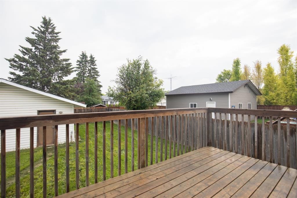 40 Olsen Street, Red Deer, AB