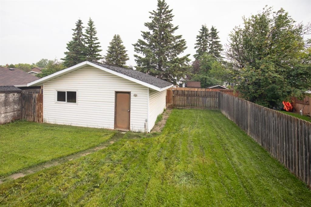 40 Olsen Street, Red Deer, AB