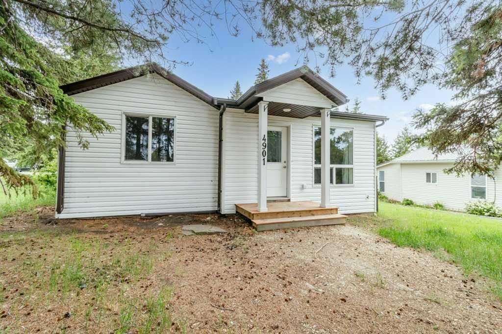 4901 53 Avenue, Bentley, AB