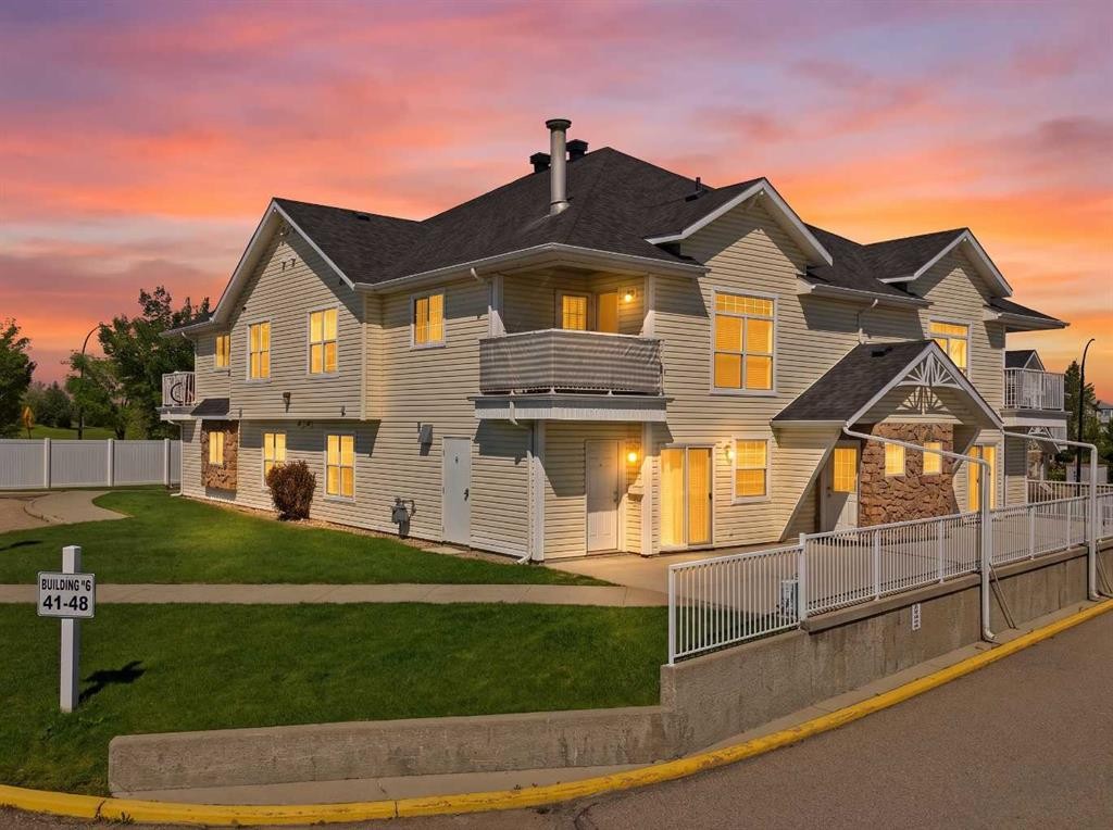 48-33 Jennings Crescent, Red Deer, AB