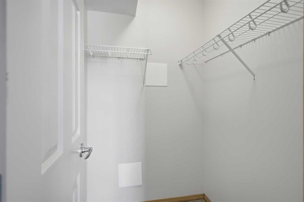 48-33 Jennings Crescent, Red Deer, AB