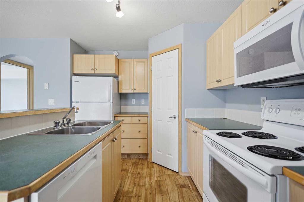 48-33 Jennings Crescent, Red Deer, AB