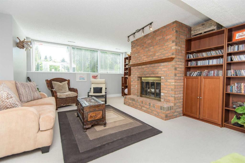 89 Mccullough Crescent, Red Deer, AB