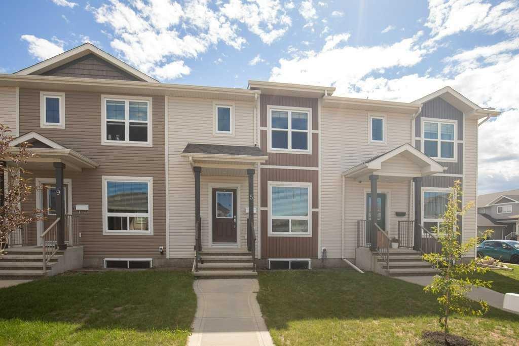 5 Crimson Court, Blackfalds, AB - Outdoor With Facade