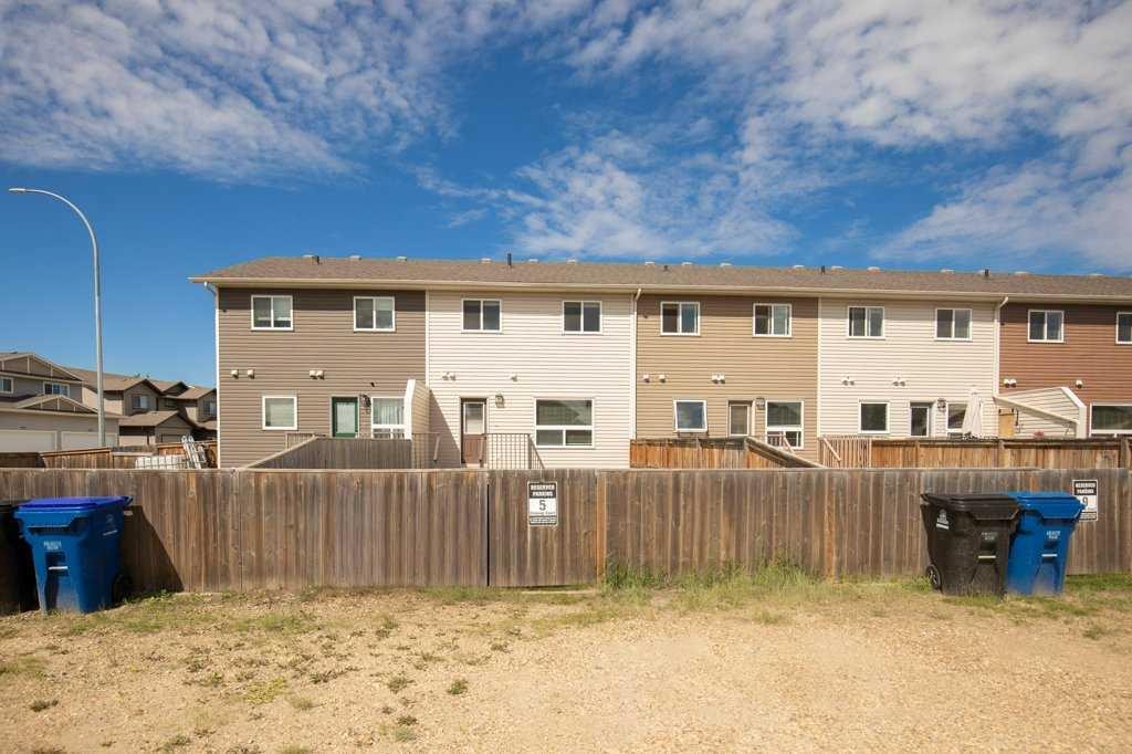 5 Crimson Court, Blackfalds, AB - Outdoor