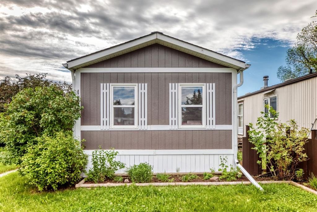 4716 41 Street Crescent, Innisfail, AB