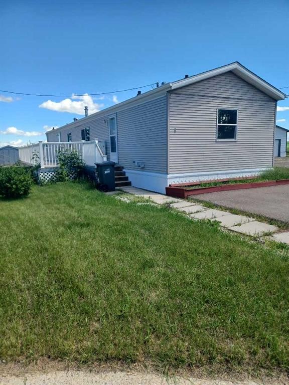 Unit 4-4506 50 Avenue, Bentley, AB